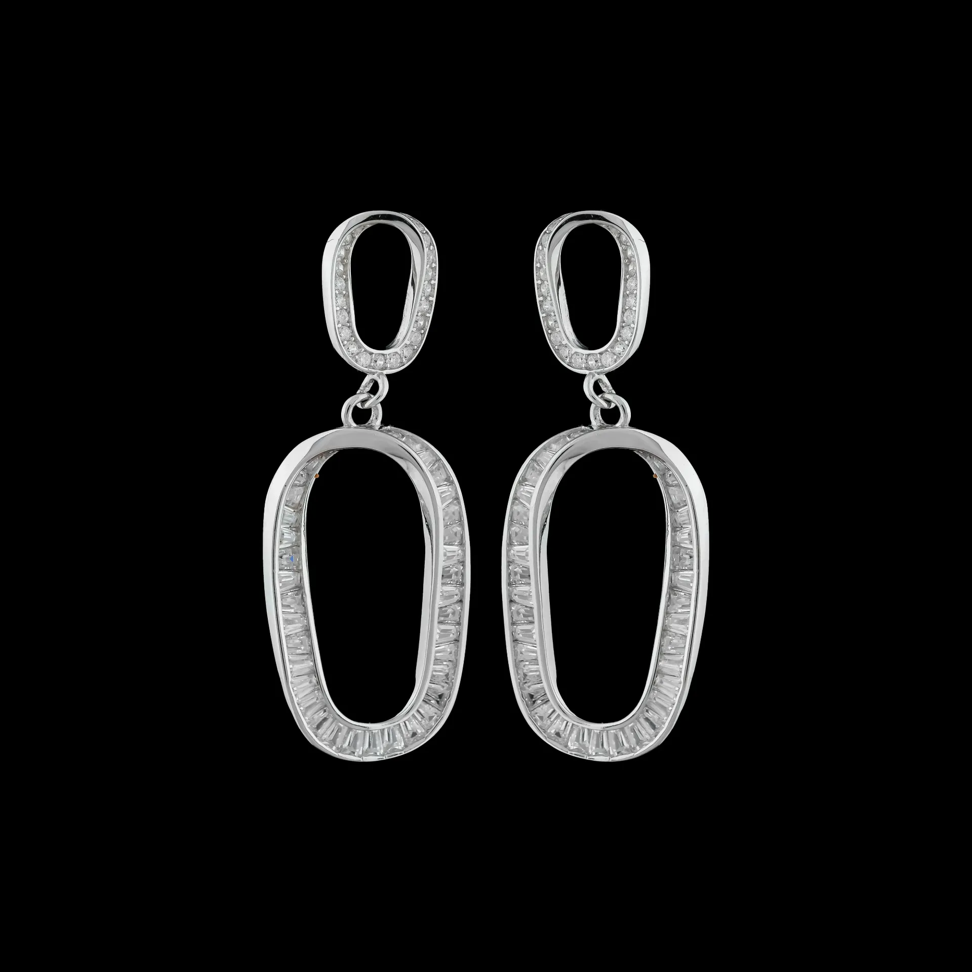 ETERNA LOOP DROP EARRINGS